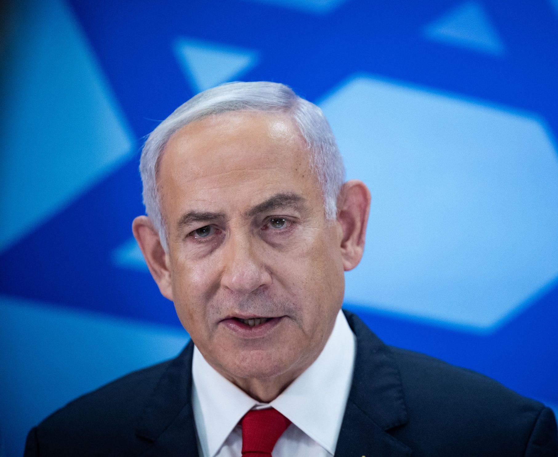 שורדת השבי נגד התיעוד של נתניהו: "יריקה בפנים שלי"