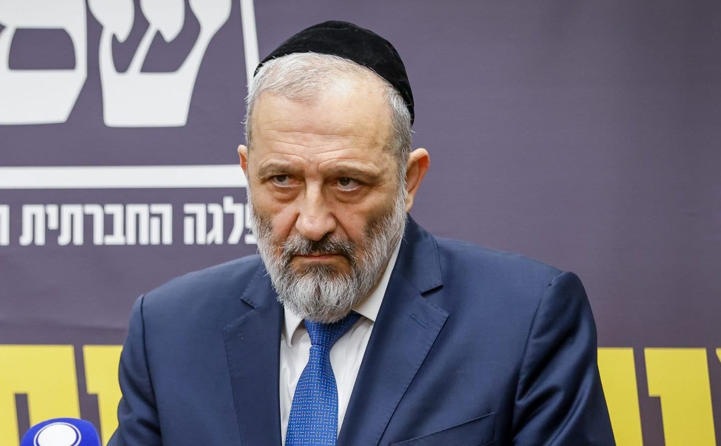 ש"ס בתגובה זועמת להחלטת היועמ"שית