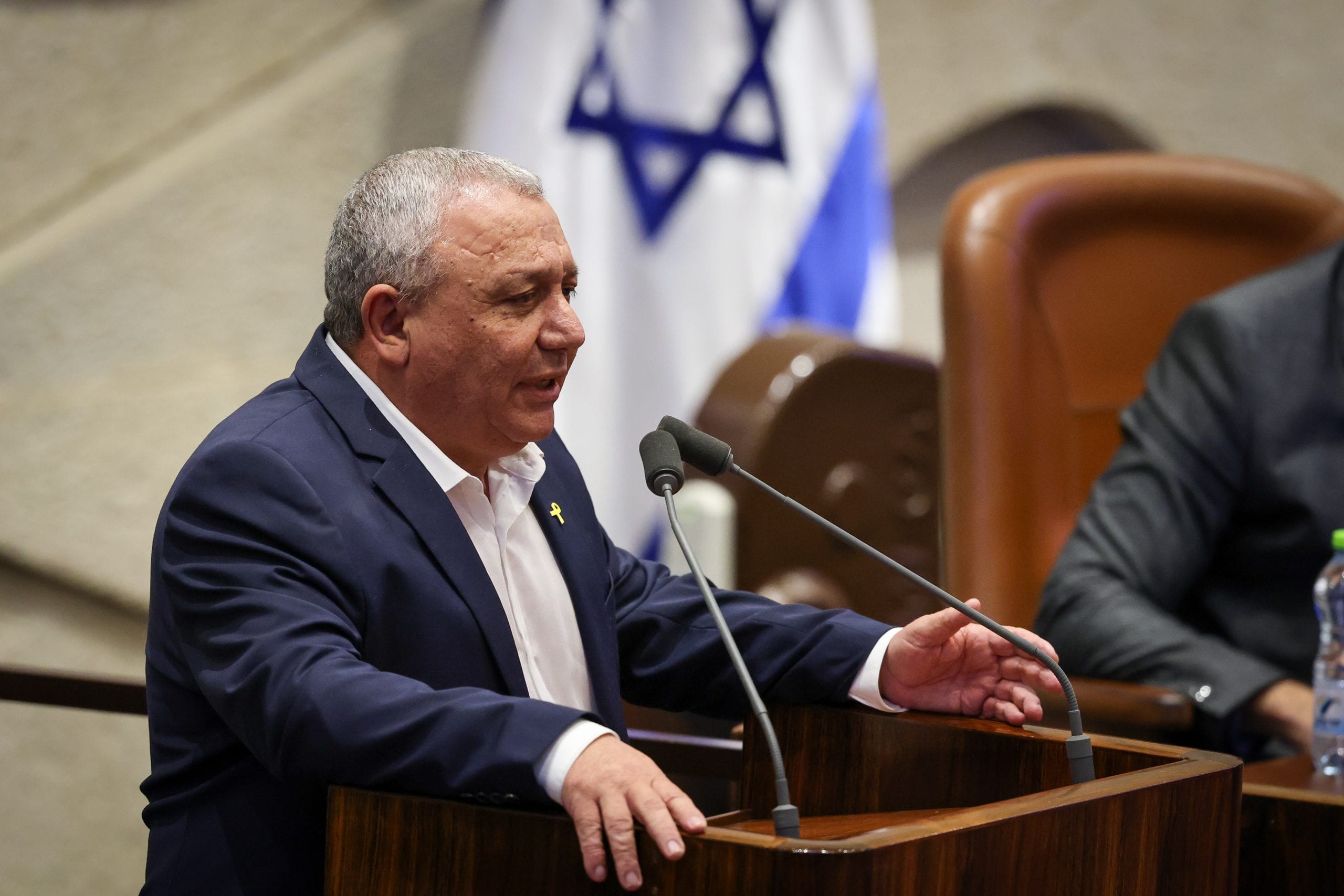 מתקפה בשמאל על איזנקוט: “הגיע הזמן להתנגד לכיבוש”