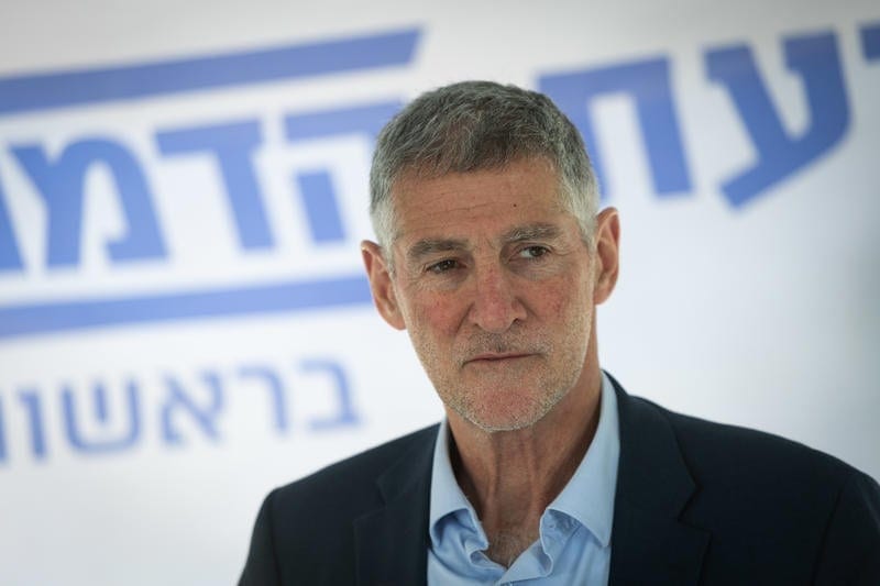אחרי הסערה: ההצעה של יאיר גולן לעינב צנגאוקר