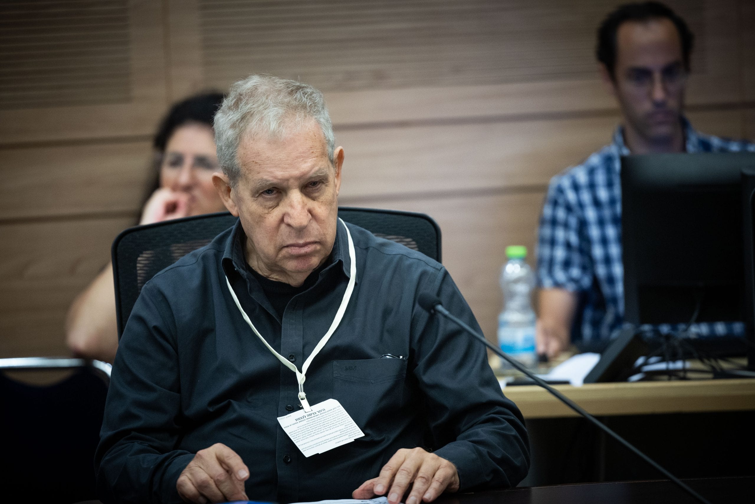 גיורא איילנד חושף: בחרתי בו בעבר ואצביע לו גם הפעם