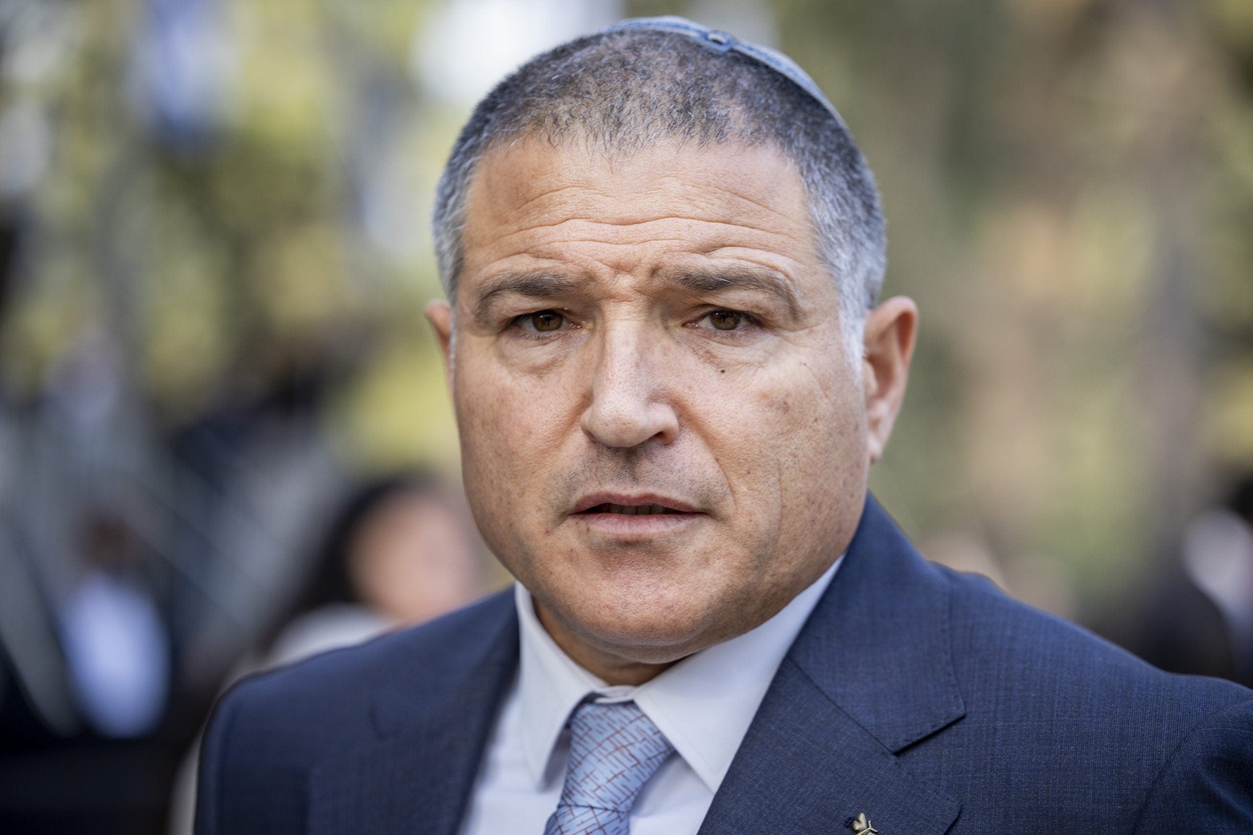 יאיר גולן באולטימטום לראש השב"כ זיני: "עד יום ראשון"