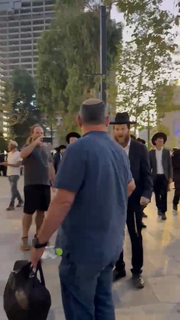 עופר וינטר זועם: "לומדי תורה הם בטוח לא"