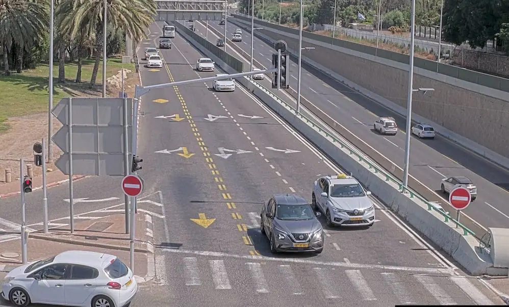 יחסוך המתנה המיותרת: רמזור AI ראשון נכנס לפעולה בארץ