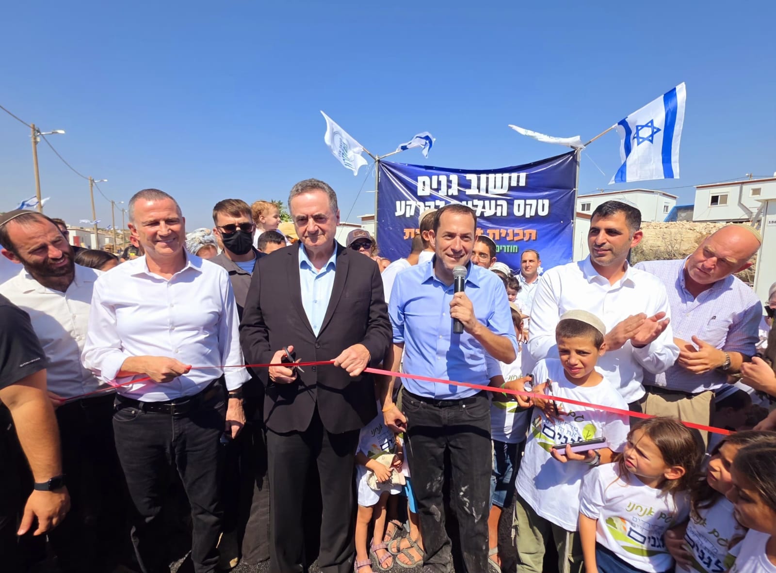 רגע מרגש: העלייה ליישוב גנים בצפון השומרון