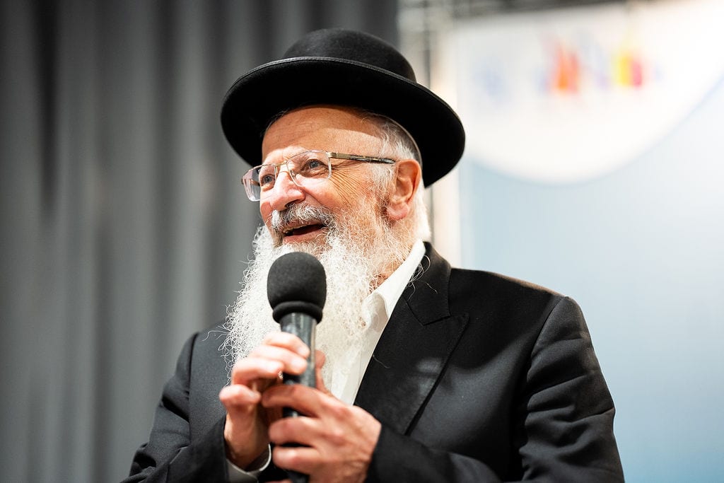 הרב אליהו על הטיסה: התרגלנו לניסים - צריכים להחזיר אהבה