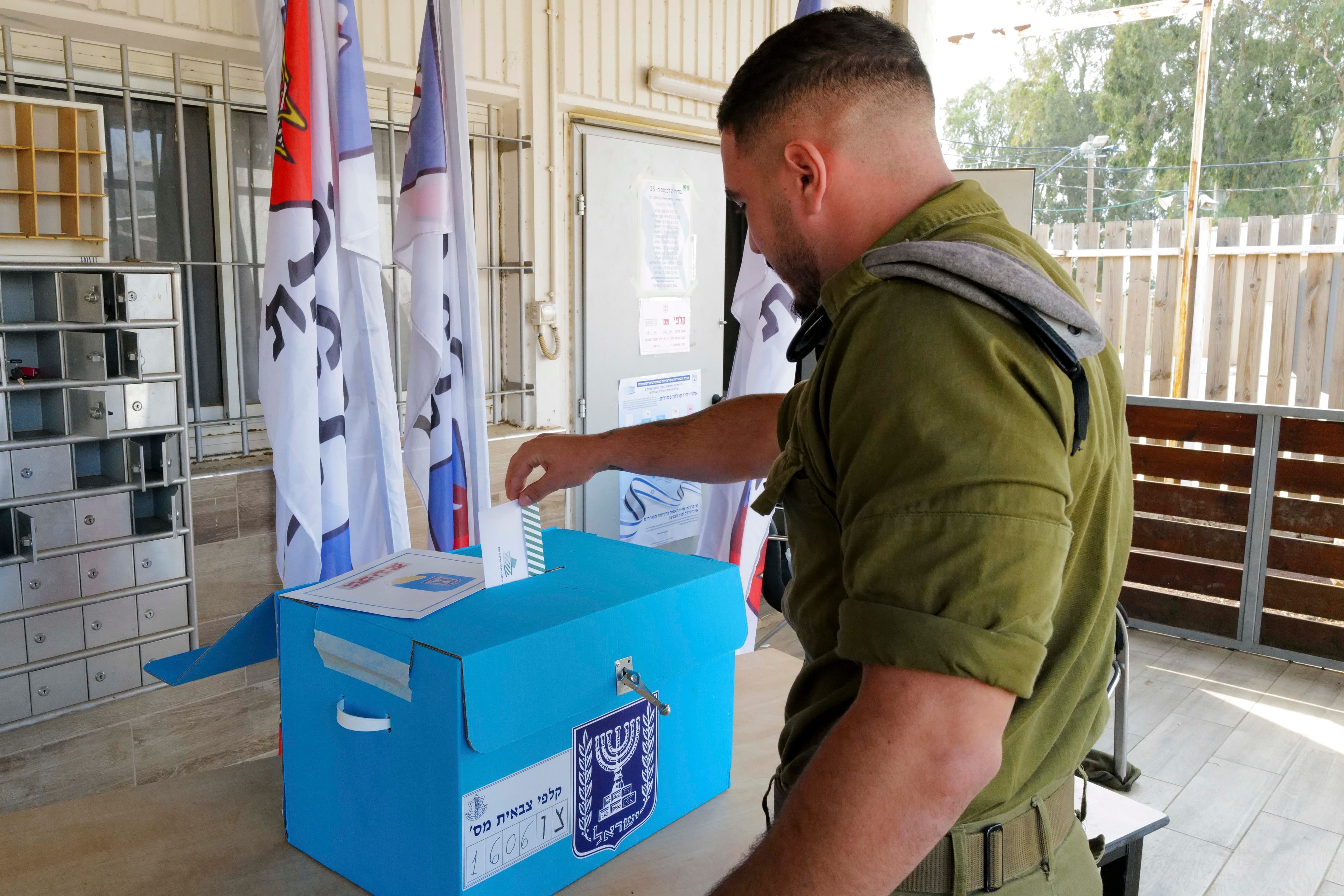 מחכים לקולות החיילים: כך צה"ל נערך ליום הבחירות