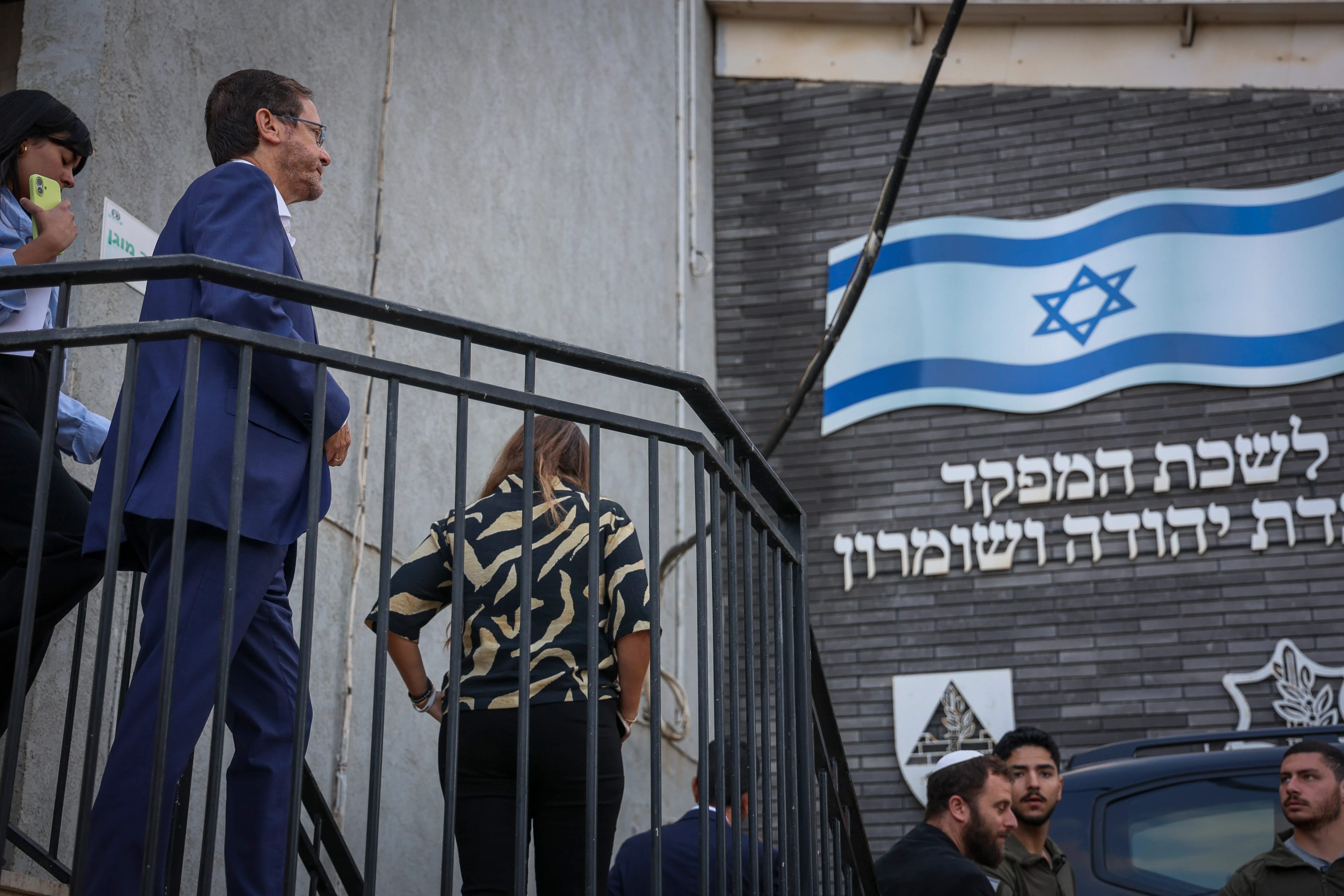 לא ניתן לנהל את יהודה ושומרון דרך איומים מבחוץ