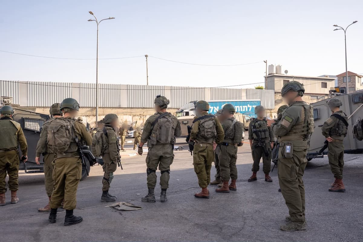תיעוד מיוחד: קרב יריות והמרדף אחר המחבל בכביש 35