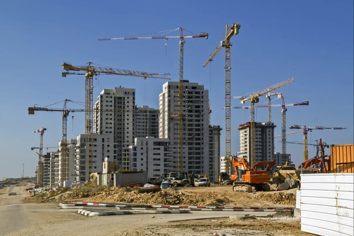 קו אדום: המכה הקשה שהנחיתו הבנקים על הקבלנים