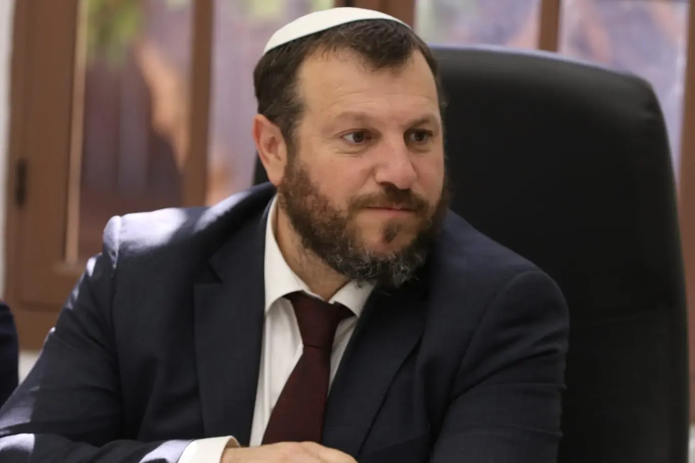 "לא דיברתי על כל מי שהפגין בקפלן": לאחר חשיפת וואלה - השר אליהו מגיב לסערה