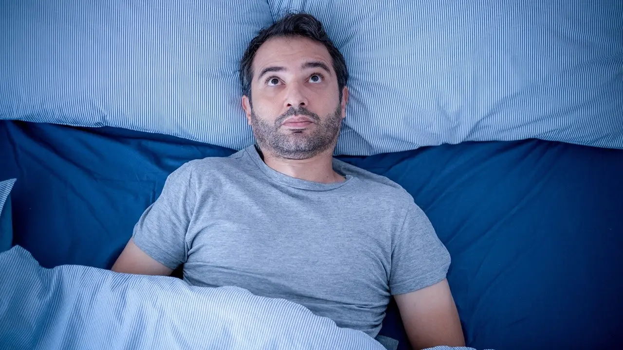 ישנים מספיק ועדיין עייפים? זה הנתון הכי חשוב שאתם מפספסים