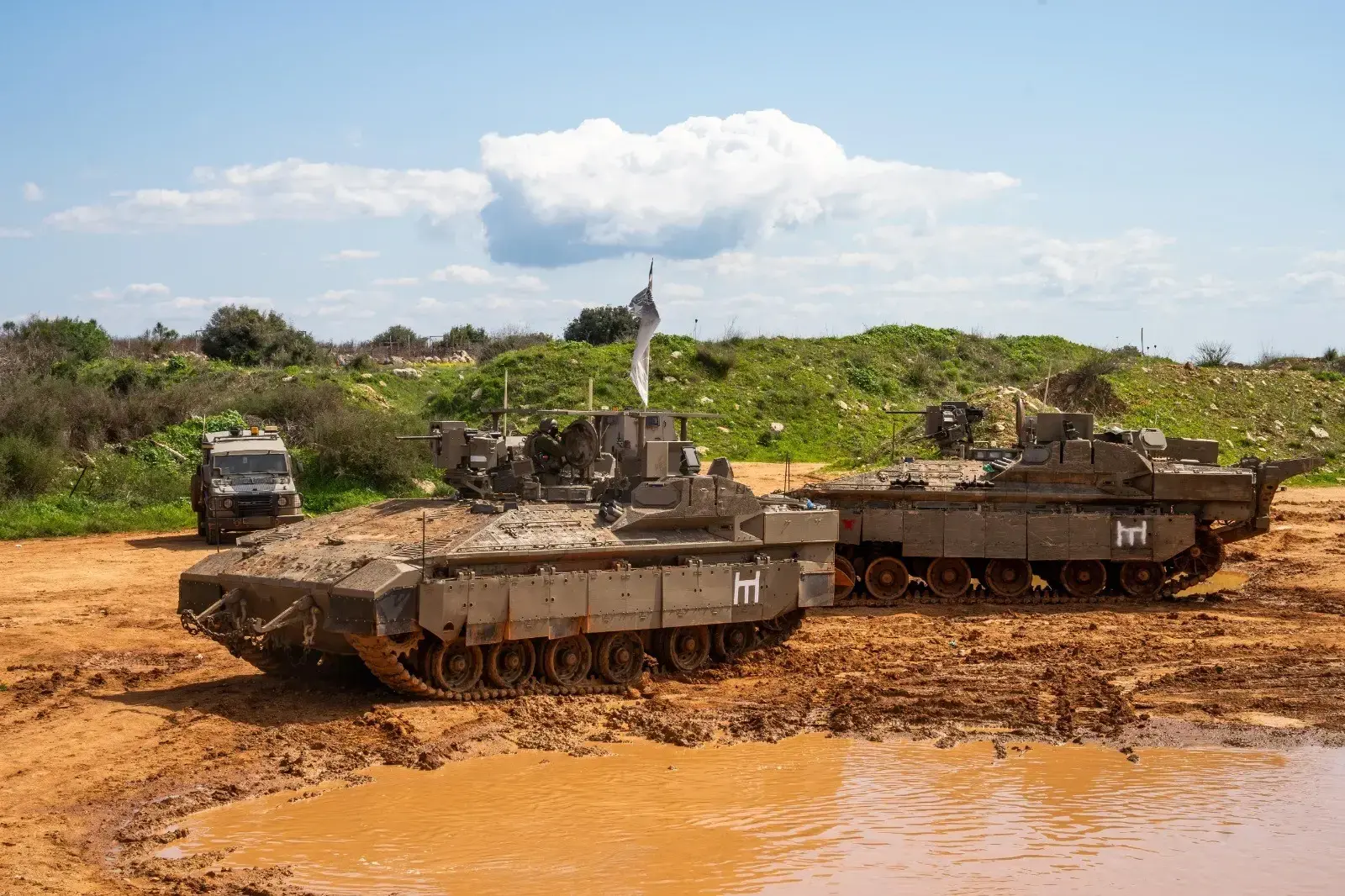 תושבי הצפון סיימו להיות ניצבים בקמפיין הבחירות שלכם
