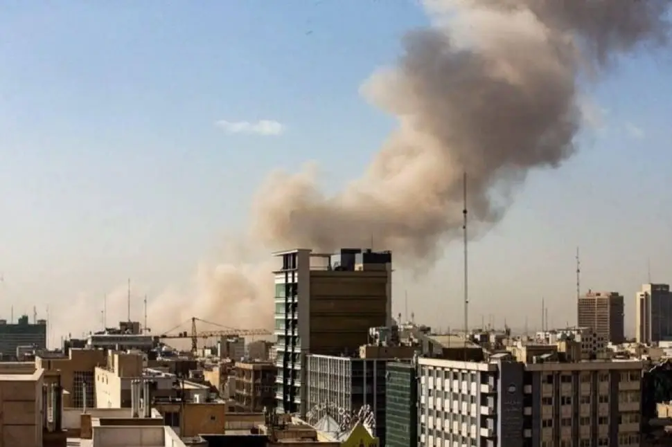 צה"ל העלה כוננות במערך ההגנה האווירית; בטהרן מאיימים: "המשטר הציוני על הכוונת"