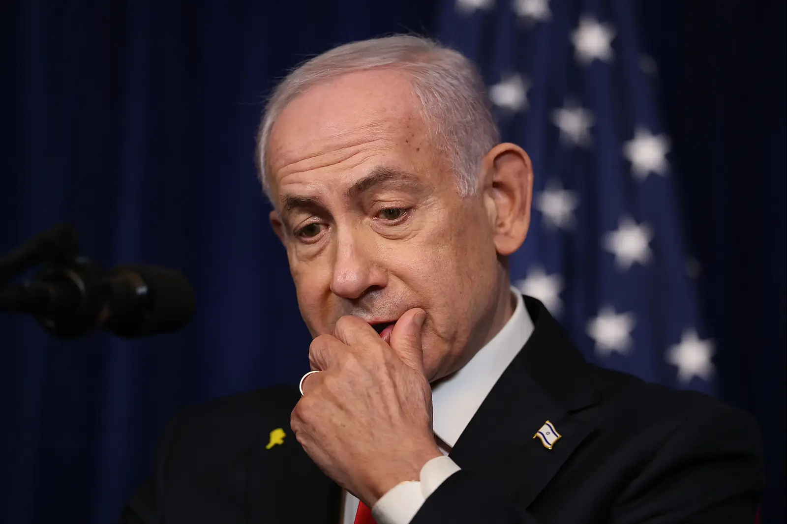 מקור ישראלי: מנכ"ל מועצת השלום מלאדנוב דרש מנתניהו להפסיק את התקיפות בעזה