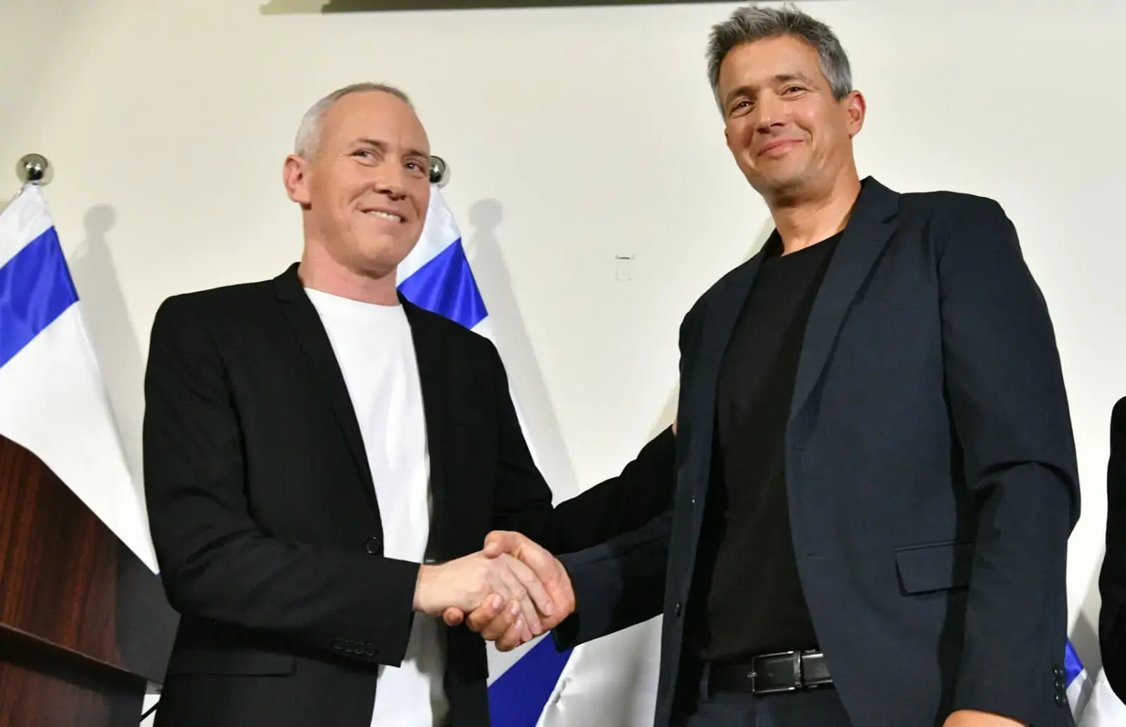 טרופר משיק את מפלגתו - ומסמן: "התיק לביטחון לאומי יופקד בידיו של יועז הנדל"