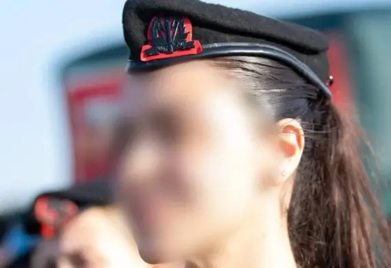 תחת אש כבדה - בעומק שטח האויב: הקצינה שמחברת בין הפיקוד ללוחם בקצה
