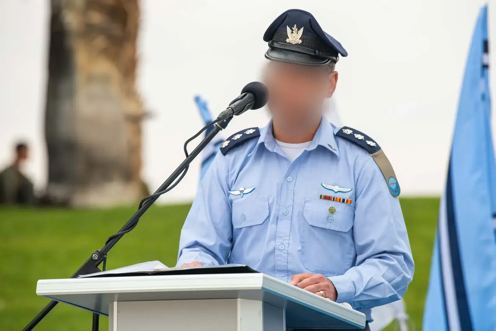 צפוף, מסוכן ובשתי שפות: המבצע האווירי חסר התקדים מעל ישראל נחשף
