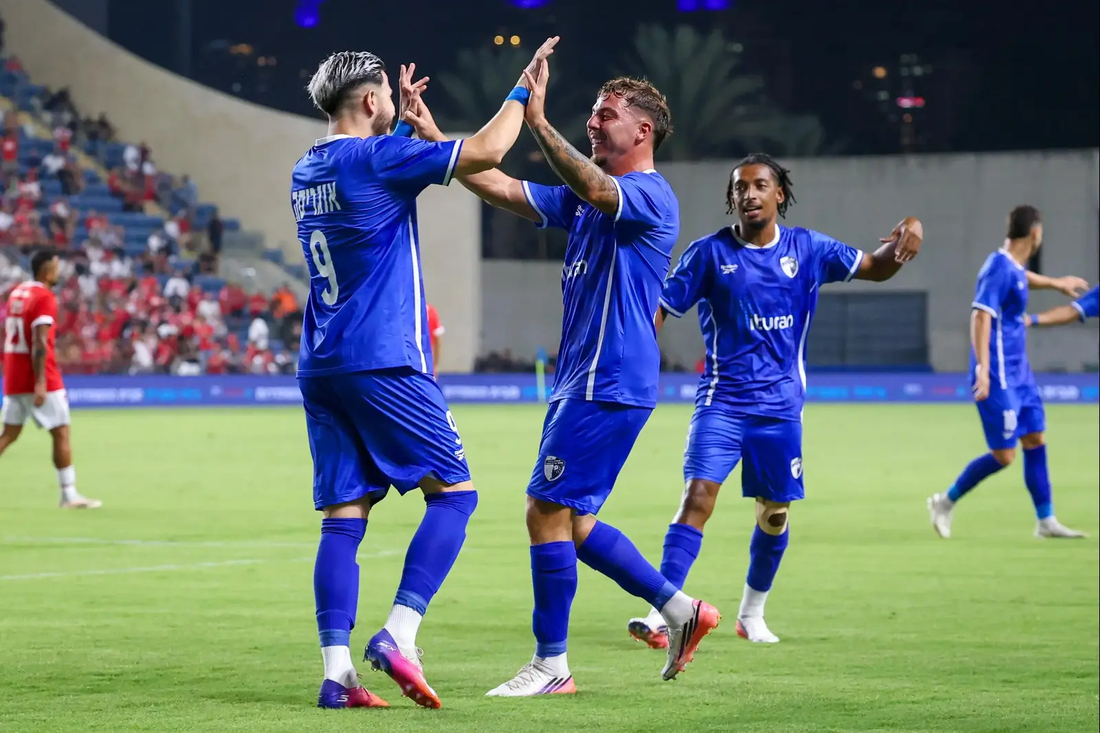 חי: עירוני קרית שמונה - הפועל תל אביב 0:1 (מחצית 1)