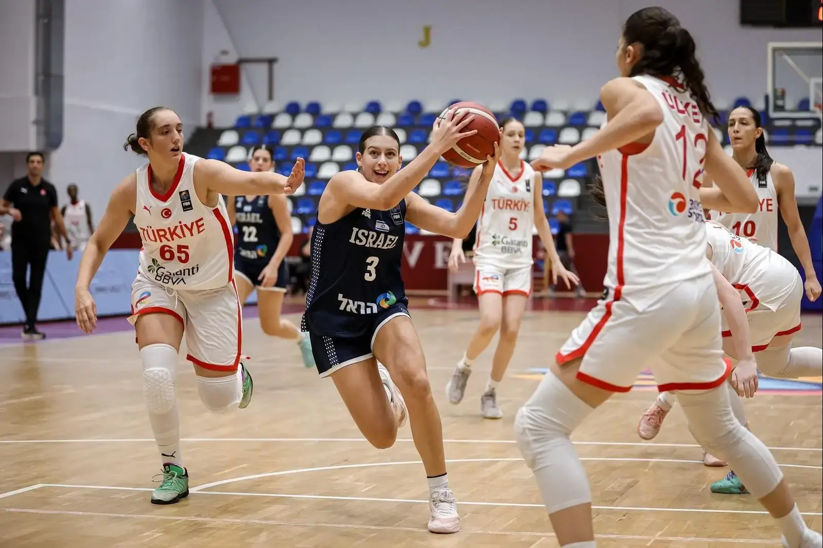 נבחרת הקדטיות הפסידה לטורקיה, סרביה מחכה בשמינית הגמר