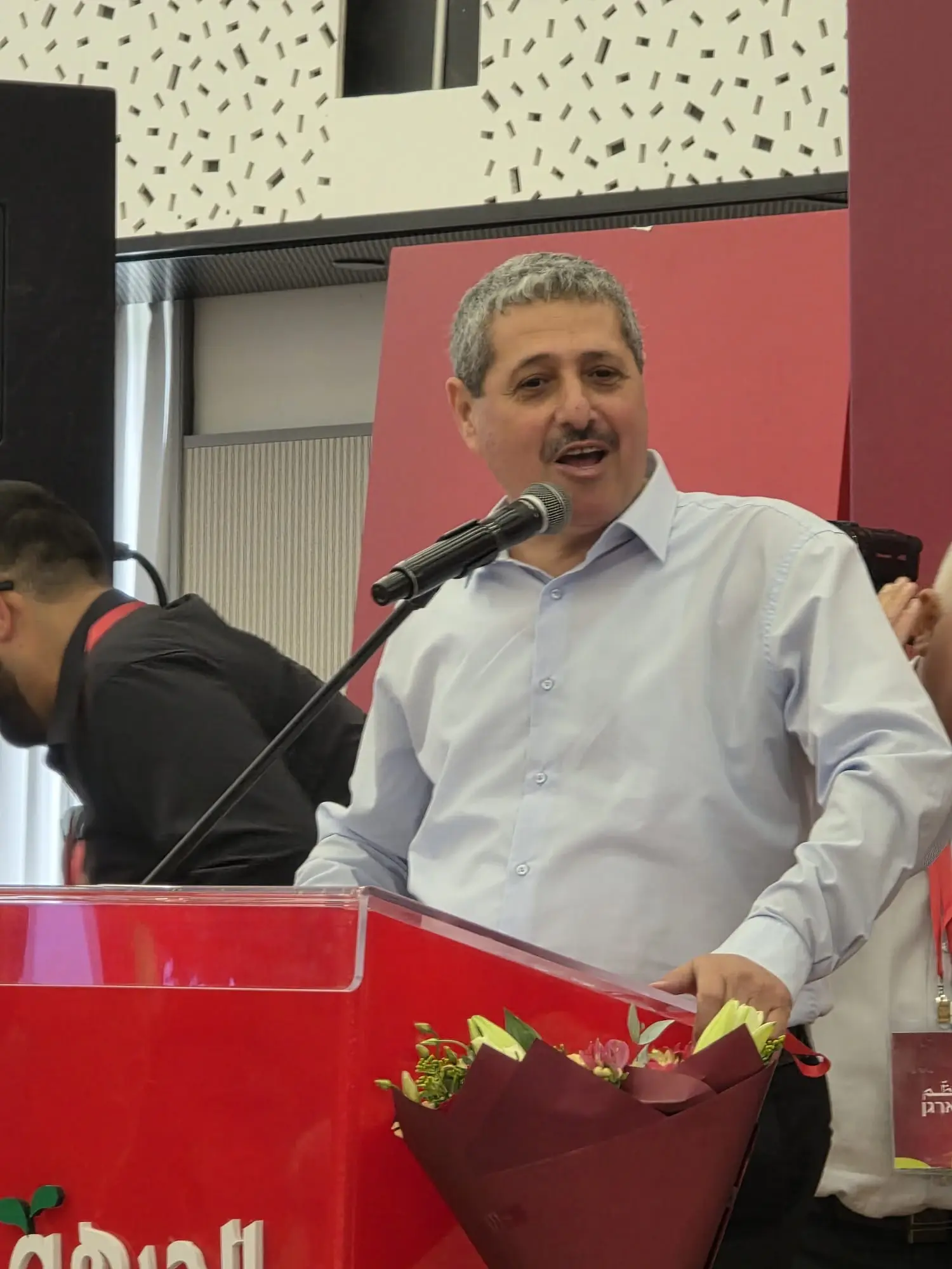 טלטלה בחד"ש: ג'עפר פרח הסיר את מועמדותו לכנסת מהמקום השני ברשימה