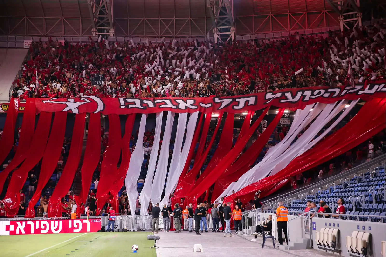 בדרך לעימות נוסף? האולטראס של הפועל ת"א נגד המשטרה
