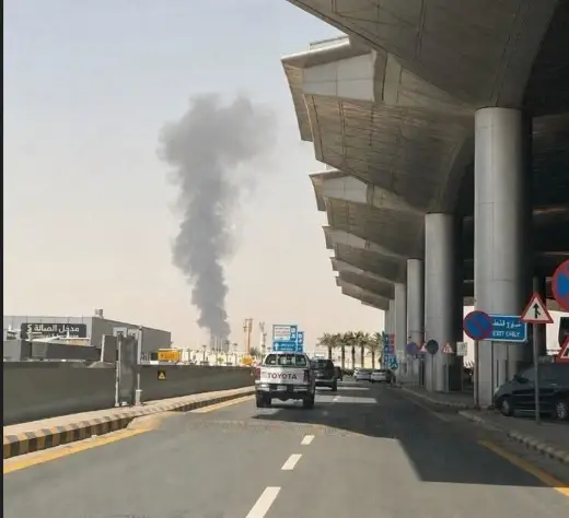 המלחמה הגיעה לריאד: פיצוצים בבירה, אש במתחם הדלק בנמל התעופה