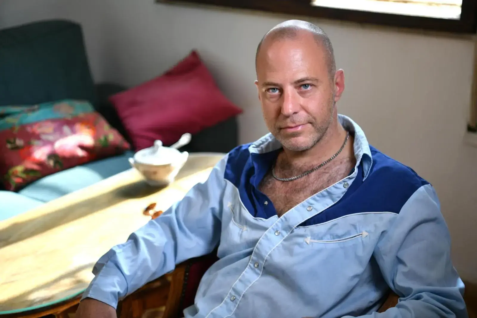 "זה היה כמו לפגוש את מארי אנטואנט, ואני מצחין מערק"