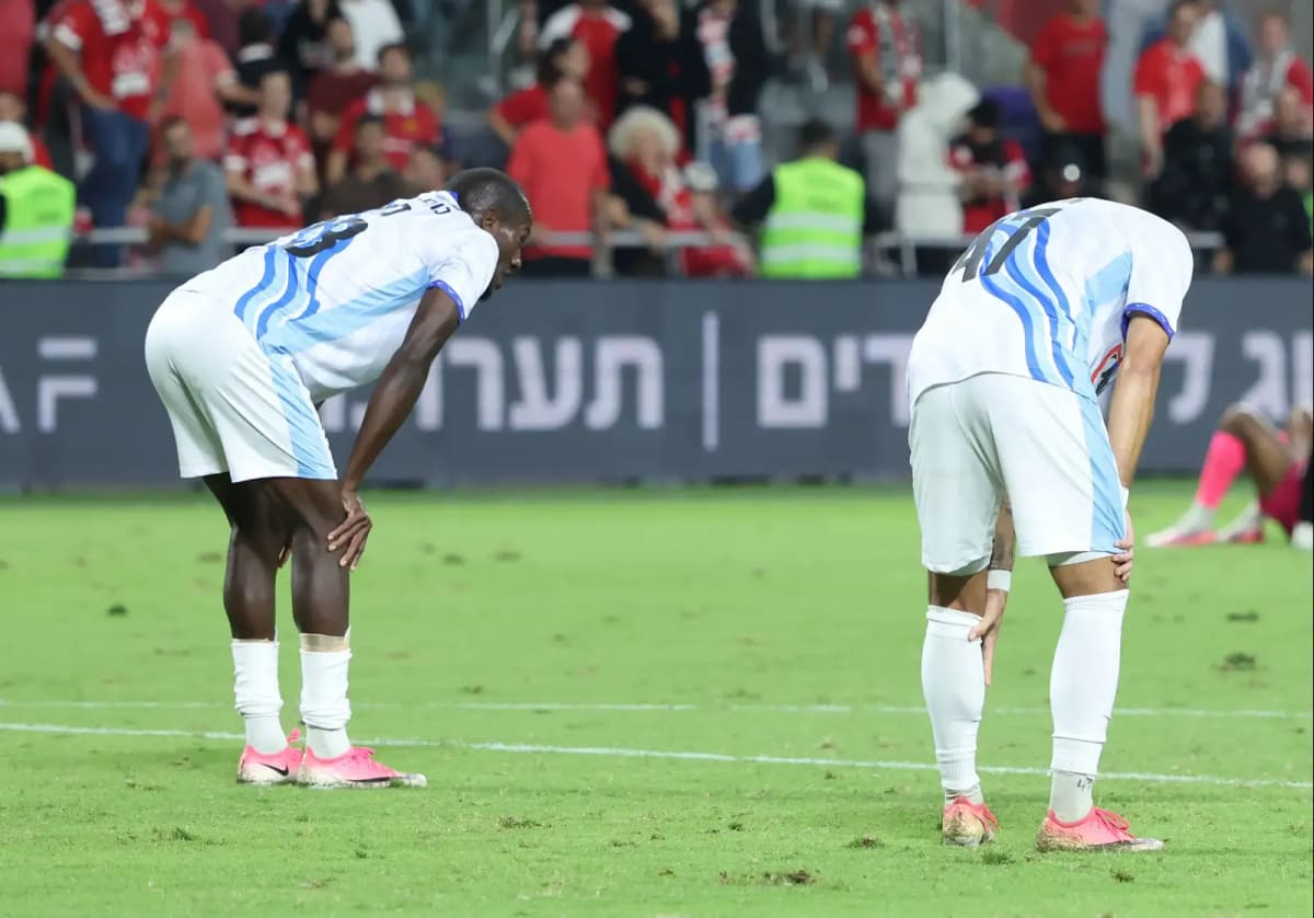 טבריה בהלם: "איך ה-VAR לא קראו לשופט?!"