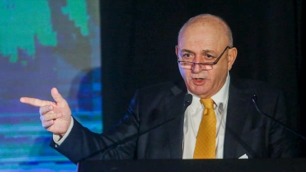 יצחק תשובה חוטף תביעת ענק: פיצוץ בעסקת המיליארדים בשוק הגז