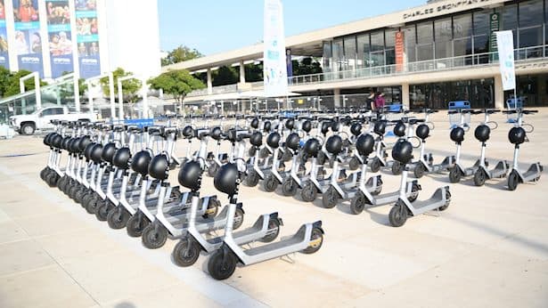 חברת הקורקינטים השיתופיים תעניק נסיעות חינם: זו הסיבה וכך תעשו זאת