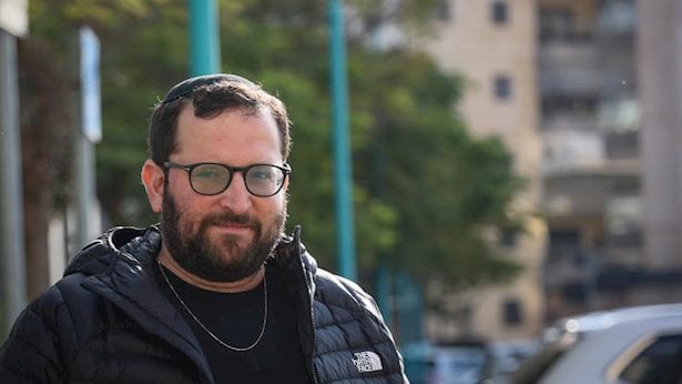 השיחות נחשפות: מה ביקש יונתן אוריך מ-ChatGPT על קטאר?