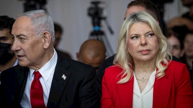 הבכירה לשעבר בלשכת נתניהו: "קח את אשתך ואת בנך ולך הרחק מכן"