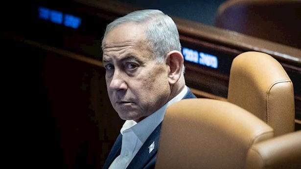 הבכירה לשעבר בלשכת נתניהו: "הם מורשעים בעיקר בזכותי והאמת שלי"