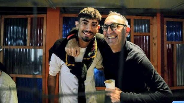 שחר חסון ומישל פרו מחכים לו: הבן של קטורזה מצטרף לקאסט הנוצץ