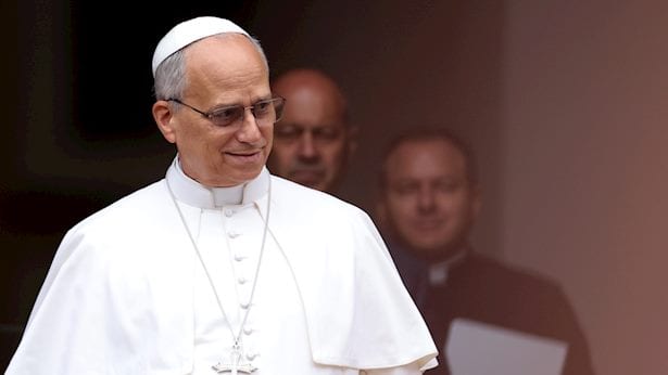 האפיפיור מבקש להתפלל: "התגלה גידול, אעבור ניתוח"