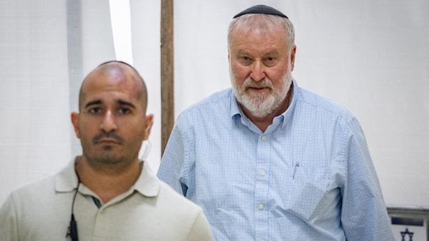 אביחי מנדלבליט: "להגיד שקראתי כל עדות ועדות התשובה היא לא"