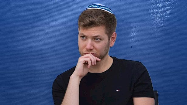 יאיר נתניהו: "אלים, גס, משוגע, חסר גבולות ואנושיות"