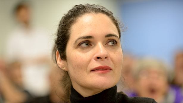 אמילי מואטי: "אובחנתי כחולה בסרטן, אני עצובה אך משימתית"