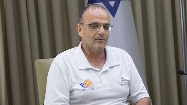 מאמן הנבחרת בכדורסל יסיים את תפקידו: זה המועמד להחליף אותו