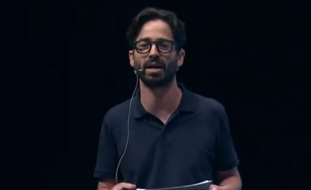 דיווח: סער הזמין את איינהורן, החשוד בפרשות קטאר והבילד - לטקס רשמי בסלובניה