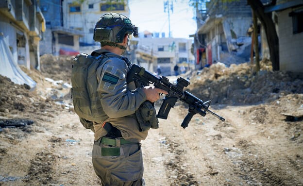 27 גדודים, שתי אוגדות וגדר פרוצה: היערכות צה"ל לסוכות