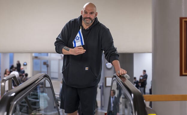 הביקורת הקשה כלפי אחד מתומכי ישראל הגדולים ביותר בקונגרס האמריקני