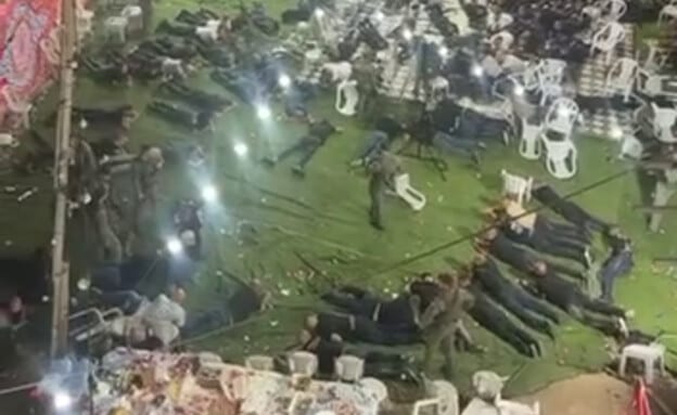 כוחות מג"ב נכנסו לחתונה - עשרות נשכבו על הרצפה: התיעוד מאום אל-פחם שעורר סערה