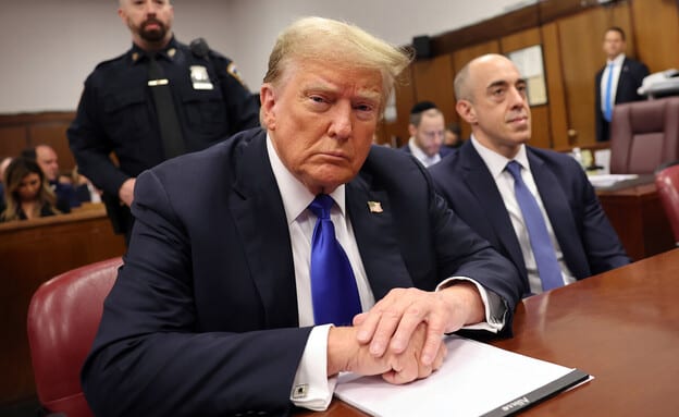 האיחוד שלא נראה אפשרי: טראמפ מתראיין אצל מי שהפך מאיש סודו לאויבו המושבע