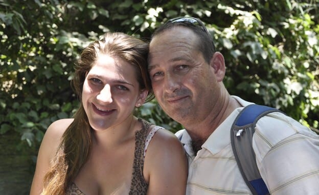 אביה של שני שנרצחה בנובה הותקף בשוק בעכו: "היה יכול להיגמר יותר גרוע"