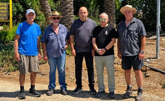 גיבורי העמק מול טרור הפרוטקשן: "גם אם נצטרך לסגור את העסק – לא נשלם שקל" | פרסום ראשון