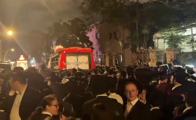 אלפים בתהלוכת ענק בירושלים למען עריקים, המשתתפים יקבלו מאות שקלים