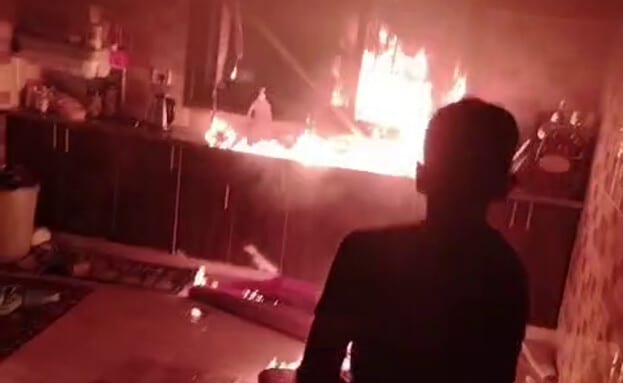 צה"ל: יותר מ-100 פורעים ישראלים תקפו כוחות ביטחון ושרפו בתי פלסטינים בכפר בשומרון