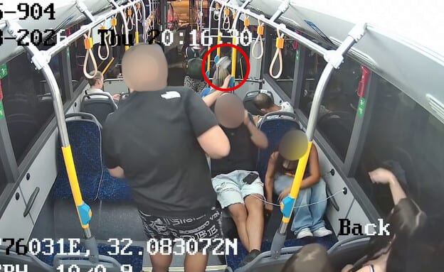 "אין לך מקום במדינה": הצעירה הדרוזית שהושפלה באוטובוס - רק בגלל שדיברה ערבית